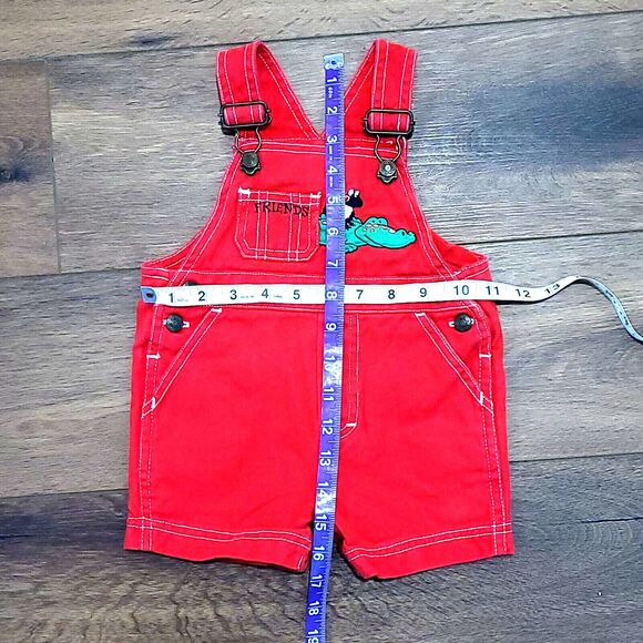 Vintage Shortalls Kids 12 M Red Overalls In Design Alligator Frog Friends Shorts - Picture 3 of 11